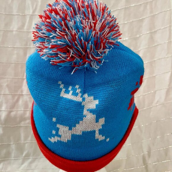 Ugly Sweater Run Winter Hat with Pom - Picture 3 of 6